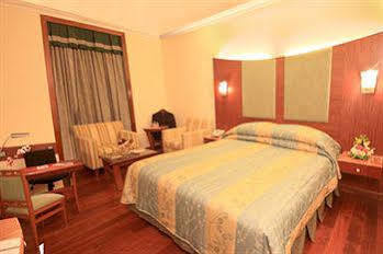 The Atria Bangalore Exterior foto